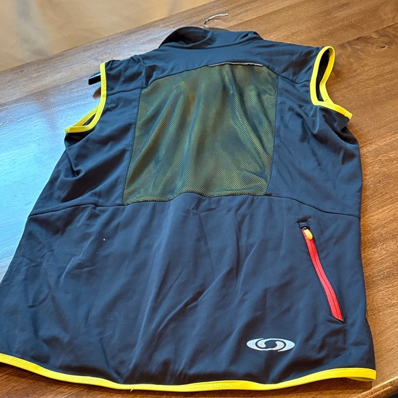 Salomon Clima Wind full-zip cycling vest Size Large - Picture 7 of 9